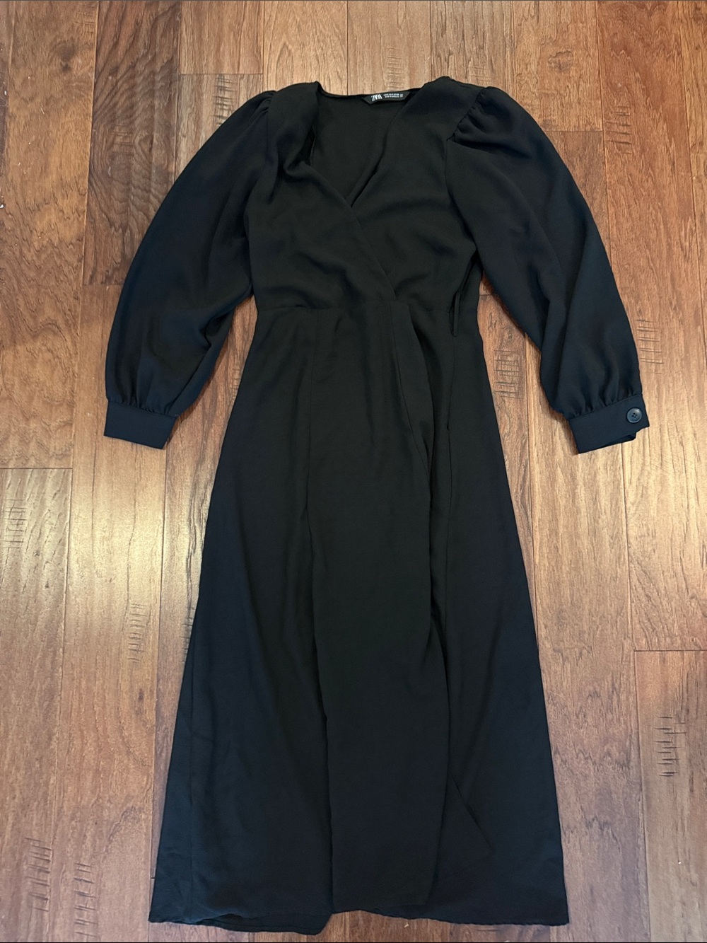 Zara Black V-Neck Midi Dress with Puff Sleeves